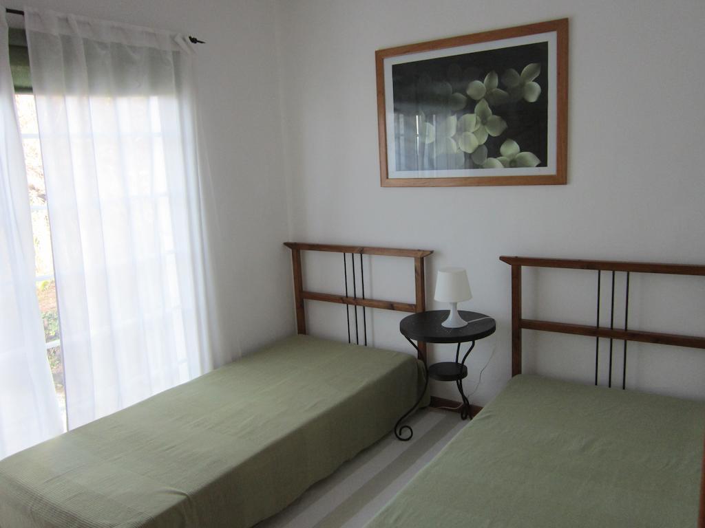 Aldeia Da Encosta Villa เวลาส ห้อง รูปภาพ